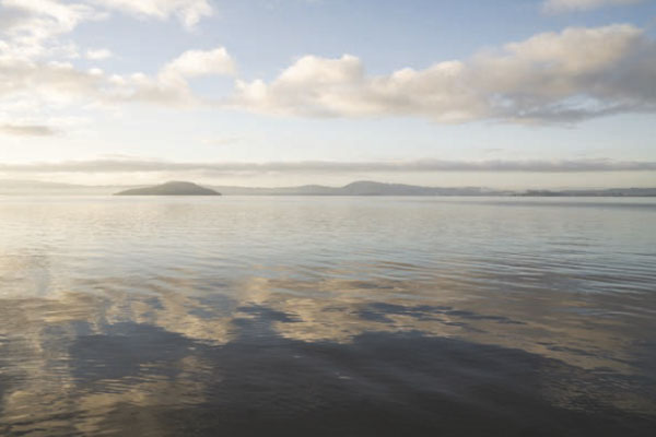 Photo of Lake Rotorua. 
